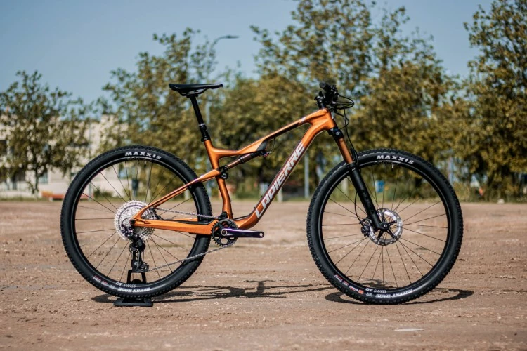 BICICLETA MONTAÑA XC LAPIERRE XRM 8.9 2022