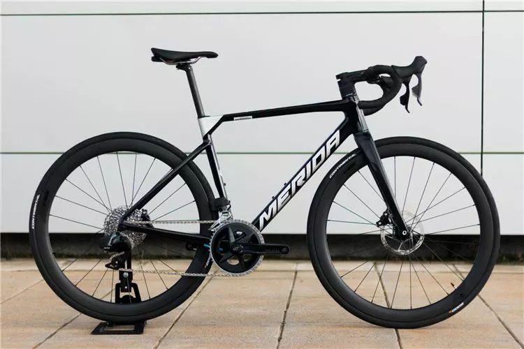 MERIDA SCULTURA 7000 2022 T-S